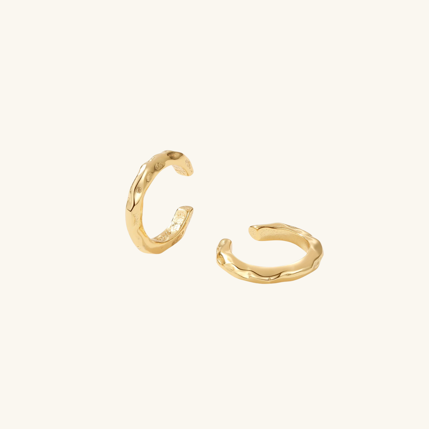 Golden Texture Ear Cuff