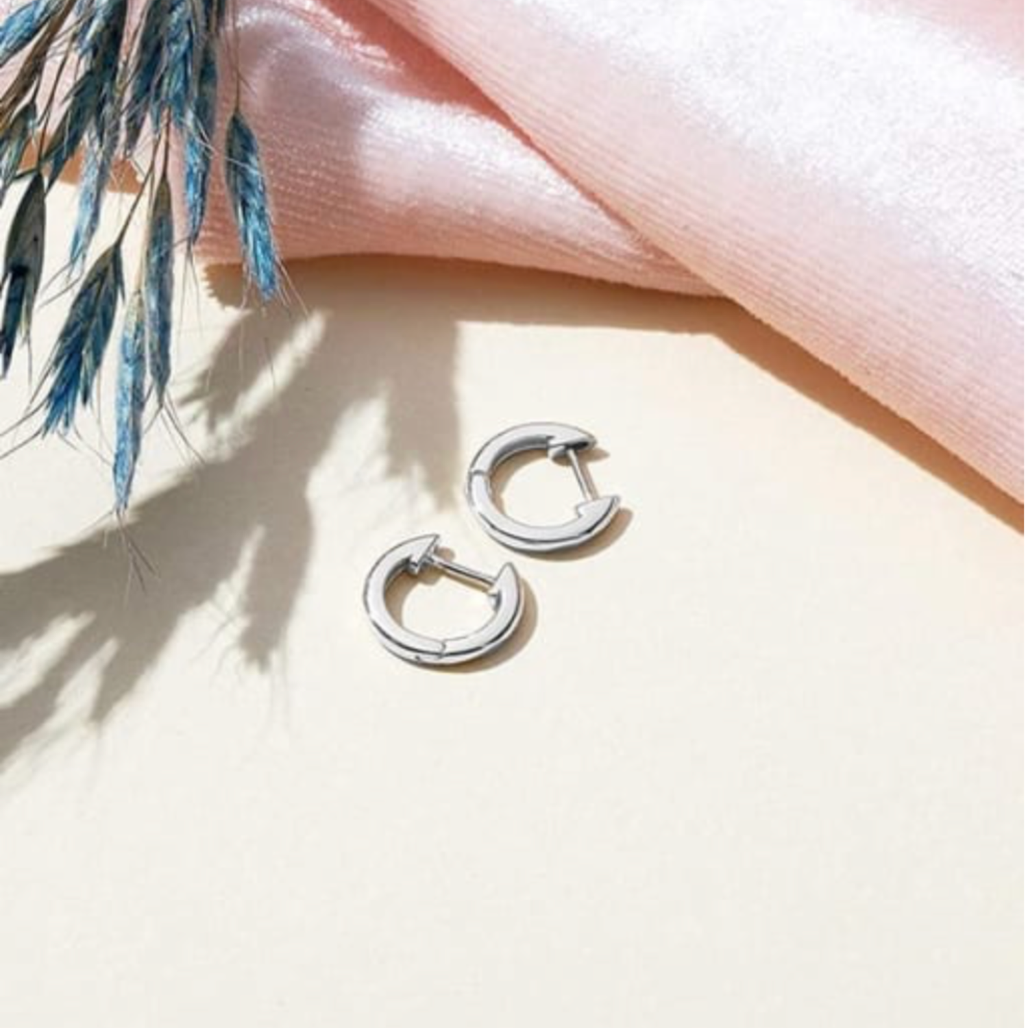 Linea huggies lifestyle image