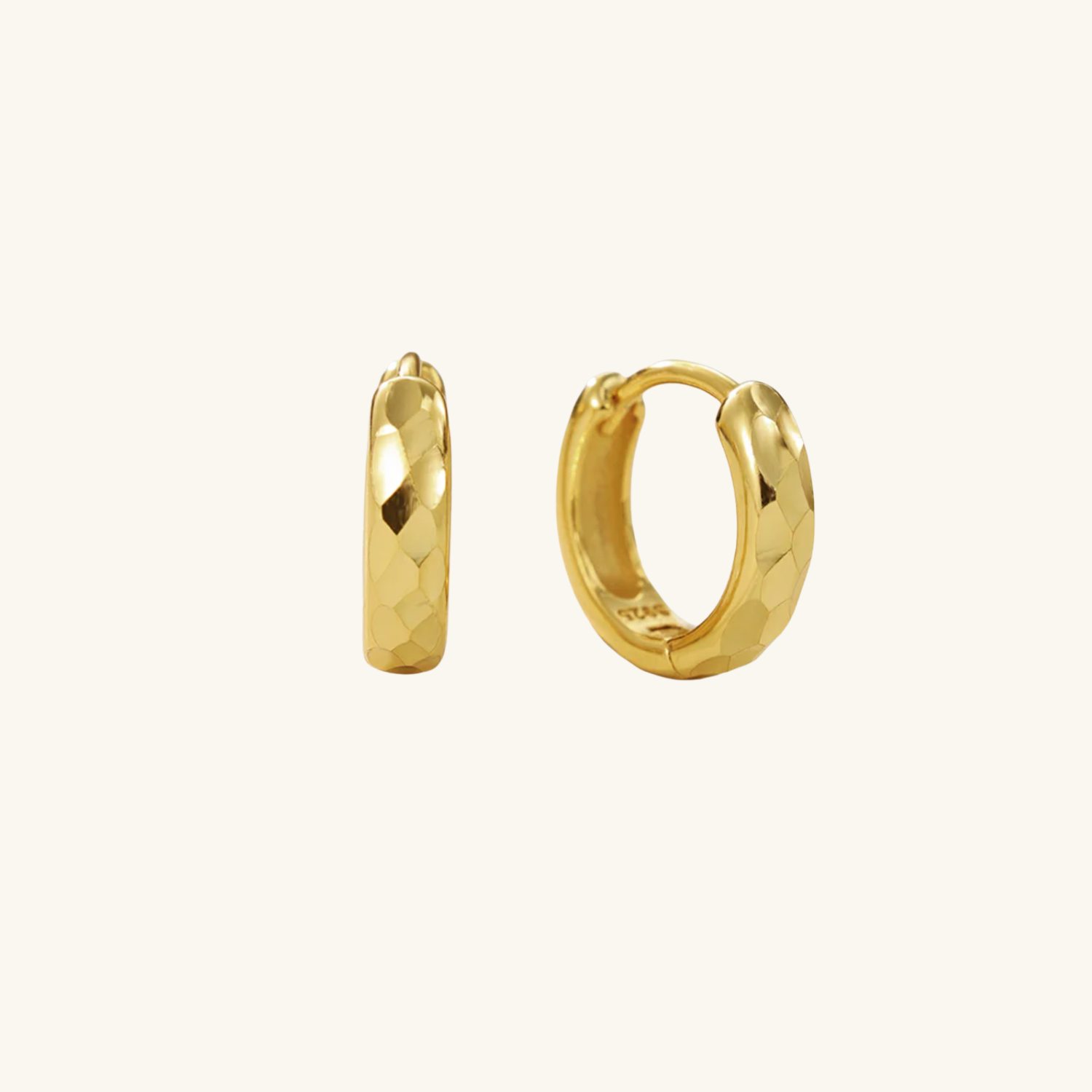 Terra huggies front on, on cream background