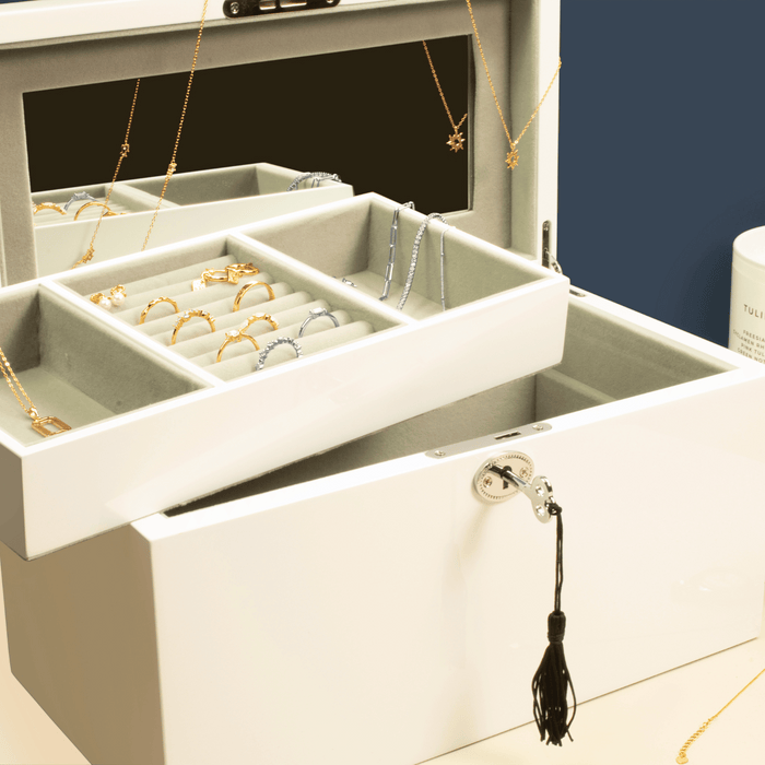 Tasteful Multiple-Compartment Lockable Jewellery Box