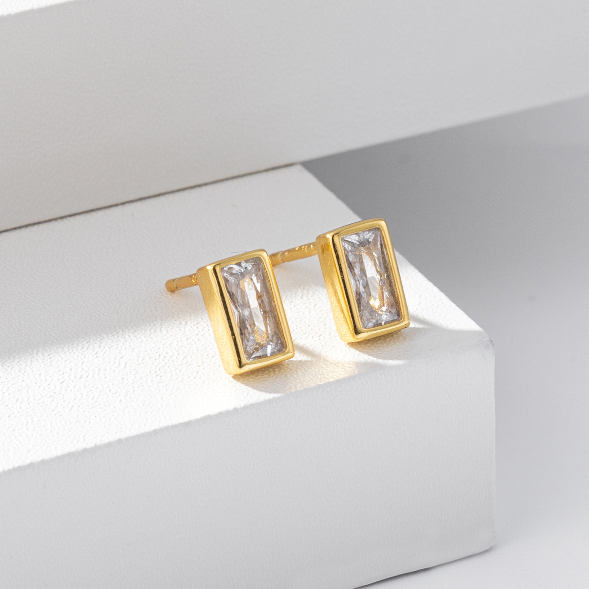 Baguette Sparkle Studs