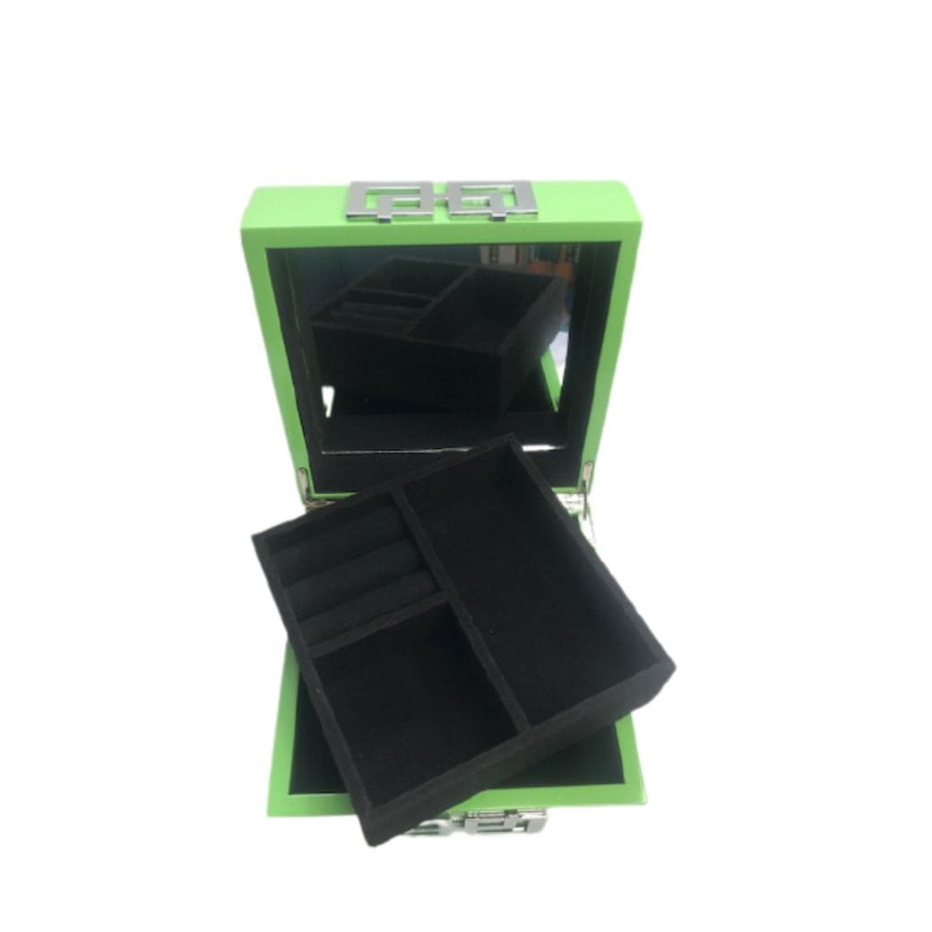Classy Green Cube Jewellery Box with Silver Decorative Emblem